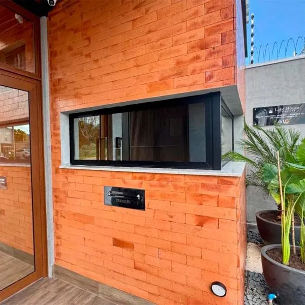 Entrada do empreendimento Lake House